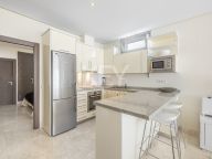 Villa for rent in Benahavis