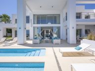 Villa for rent in Benahavis
