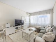 Villa for rent in Benahavis