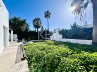 Villa for sale in Marbella - Puerto Banus