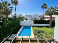 Villa for sale in Marbella - Puerto Banus