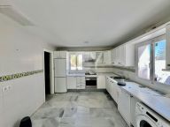 Villa for sale in Marbella - Puerto Banus
