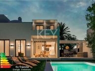 Villa for sale in Marbella - Puerto Banus