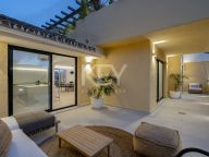 Penthouse for sale in Cancelada, Estepona