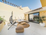 Penthouse for sale in Cancelada, Estepona