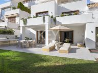 Ground Floor Duplex for sale in Nueva Andalucia