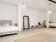 Villa for sale in Valle Romano, Estepona