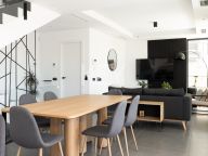 Villa for sale in Valle Romano, Estepona