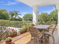 Villa for sale in Paraiso Alto, Benahavis