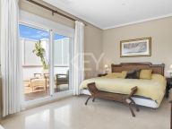 Villa for sale in Paraiso Alto, Benahavis