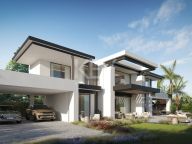 Villa for sale in Cortijo Blanco, San Pedro de Alcantara
