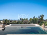Villa for sale in Cortijo Blanco, San Pedro de Alcantara