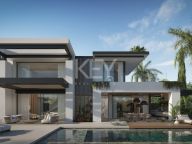 Villa for sale in Cortijo Blanco, San Pedro de Alcantara