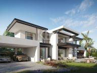 Villa for sale in Cortijo Blanco, San Pedro de Alcantara