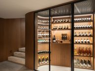 Villa for sale in El Herrojo, Benahavis