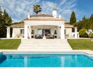 Villa for sale in Sotogrande