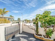 Villa for sale in Benahavis