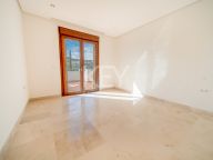 Villa for sale in Benahavis