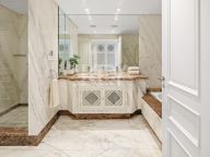 Duplex Penthouse for sale in Marbella East