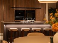 Villa for sale in Benahavis