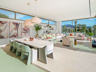 Villa for sale in Nueva Andalucia