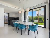 Villa en venta en Marbella Este
