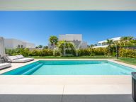 Villa en venta en Marbella Este