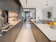 Duplex Penthouse for sale in Benahavis