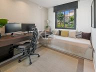 Duplex Penthouse for sale in Benahavis