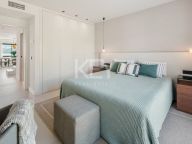 Duplex Penthouse for sale in Benahavis