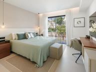Duplex Penthouse for sale in Benahavis