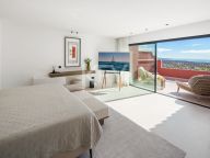 Duplex Penthouse for sale in Benahavis