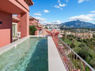 Duplex Penthouse for sale in Benahavis