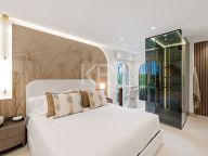 Apartment for sale in Estepona