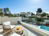 Villa for sale in San Pedro de Alcantara