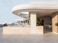 Apartment for sale in New Golden Mile, Estepona