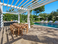 Villa for sale in Nueva Andalucia