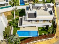 Villa for rent in New Golden Mile, Estepona