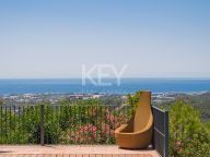 Villa for sale in Monte Mayor, Benahavis