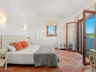 Villa for sale in Monte Mayor, Benahavis