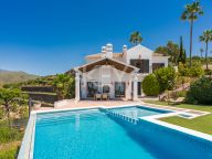 Villa for sale in Monte Mayor, Benahavis