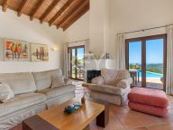 Villa for sale in Monte Mayor, Benahavis