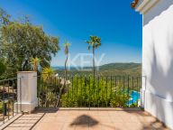Villa for sale in Monte Mayor, Benahavis