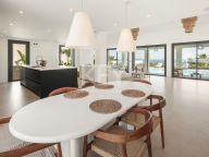 Villa for sale in Benahavis