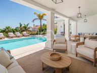 Villa for sale in Benahavis