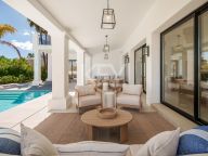 Villa for sale in Benahavis