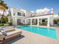 Villa for sale in Benahavis