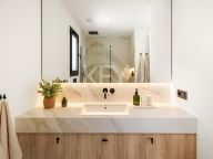 Villa for sale in Benahavis