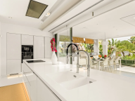 Villa for sale in Marbesa, Marbella East