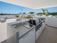 Villa for sale in Estepona East, Estepona